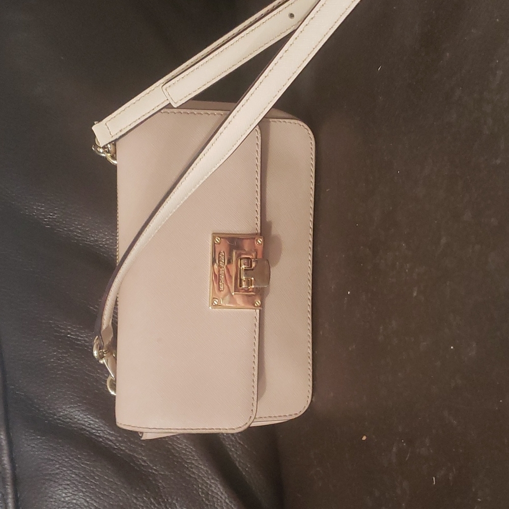 Michael Kors Purse with Detachable Signature Wallet